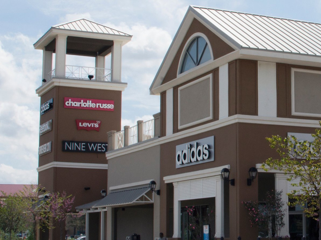 Outlets of Mississippi-珀尔必去景点