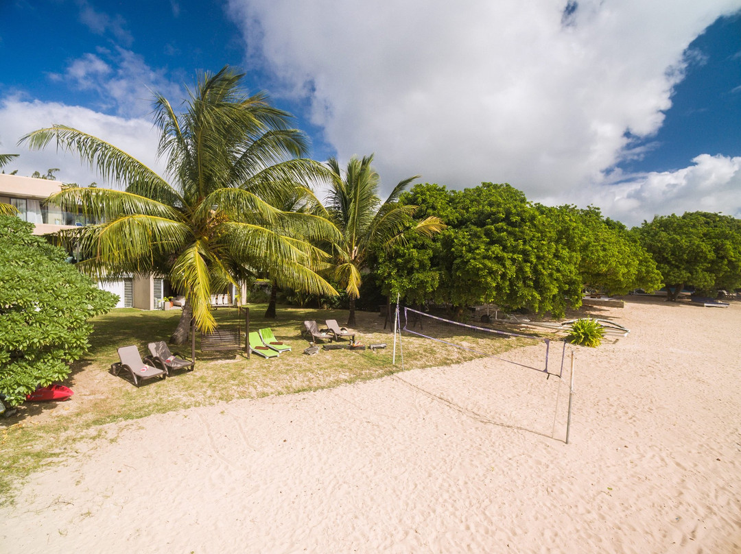 Pearly Sands - Beachfront Deluxe Apartment主图