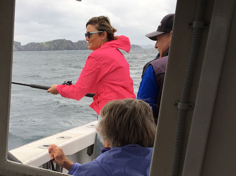 Target Fishing Charters-派希亚必去景点