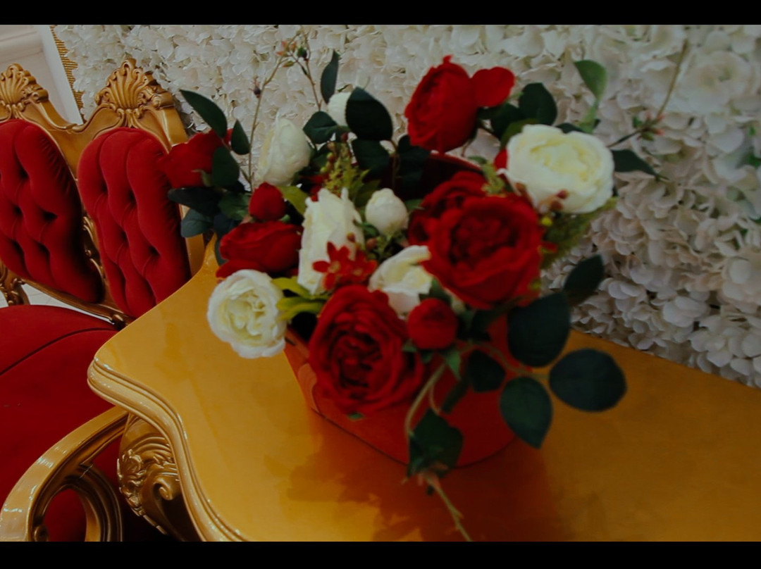 Dvorets Svadeb主图