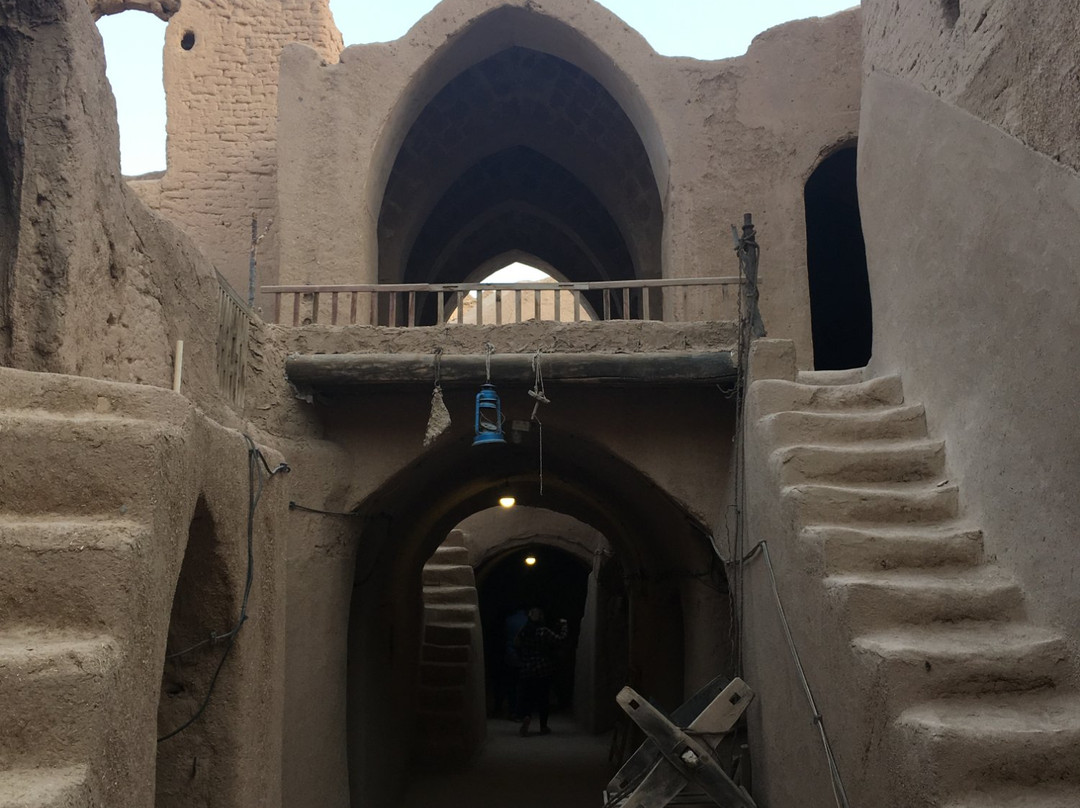 Sar Yazd Castle景点图片