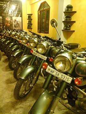 Hardev Motors景点图片