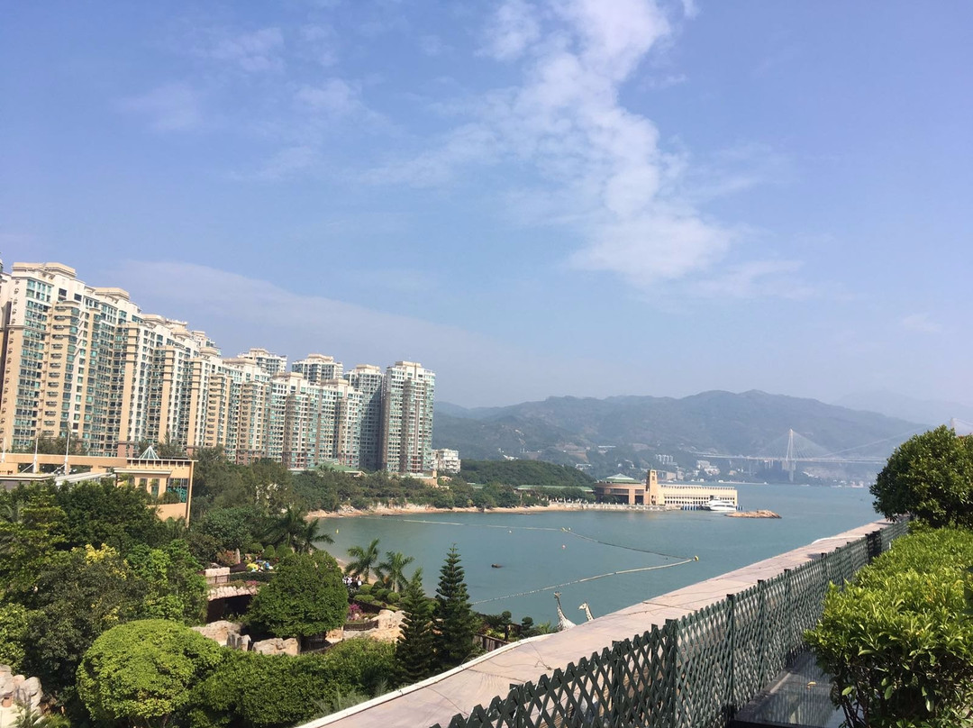 挪亚方舟度假酒店主图