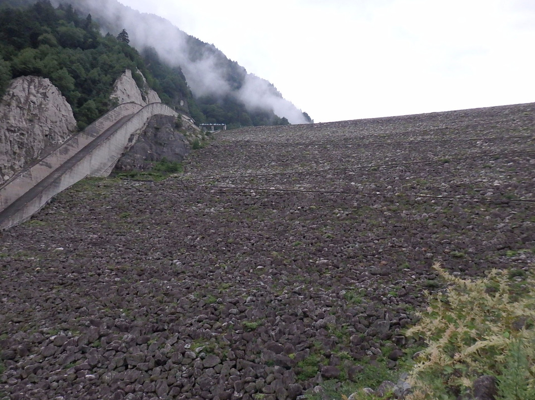 Takase Dam景点图片