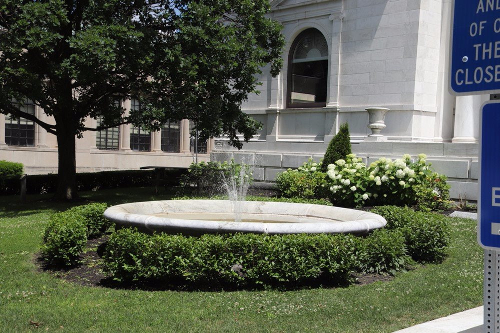 Roswell P. Flower Memorial Library-Watertown必去景点