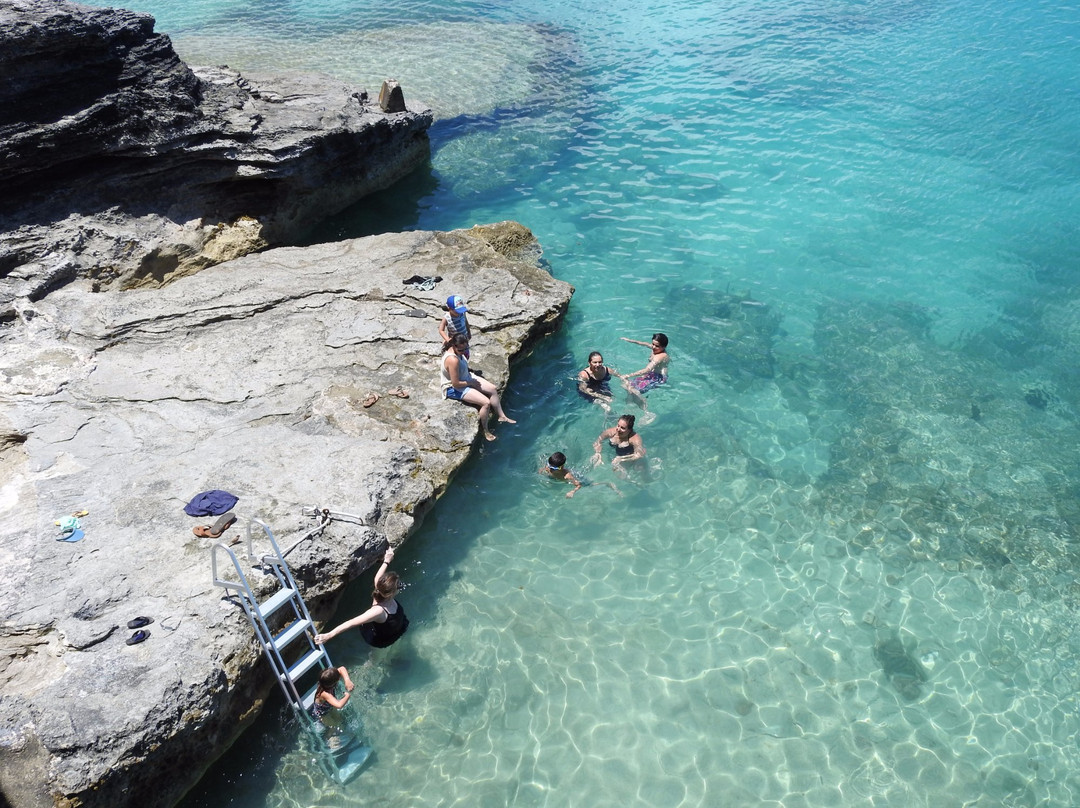 Cool Run Ins Bermuda-Ireland Island必去景点