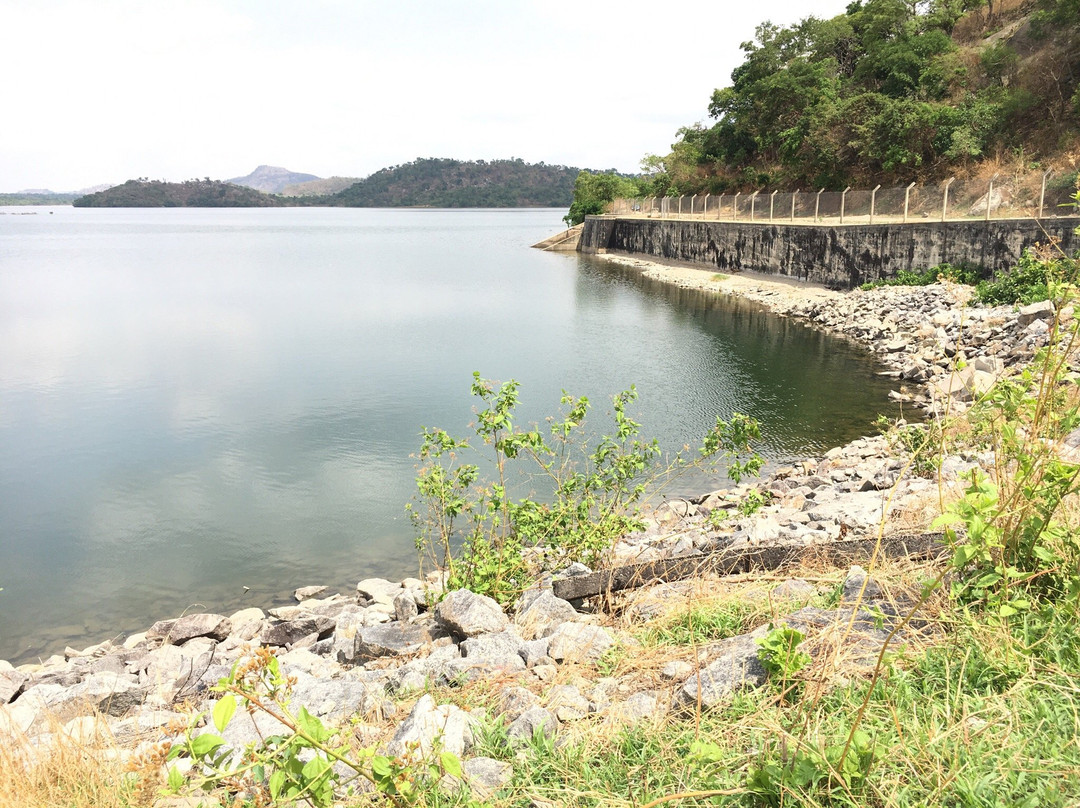Usuma Dam景点图片