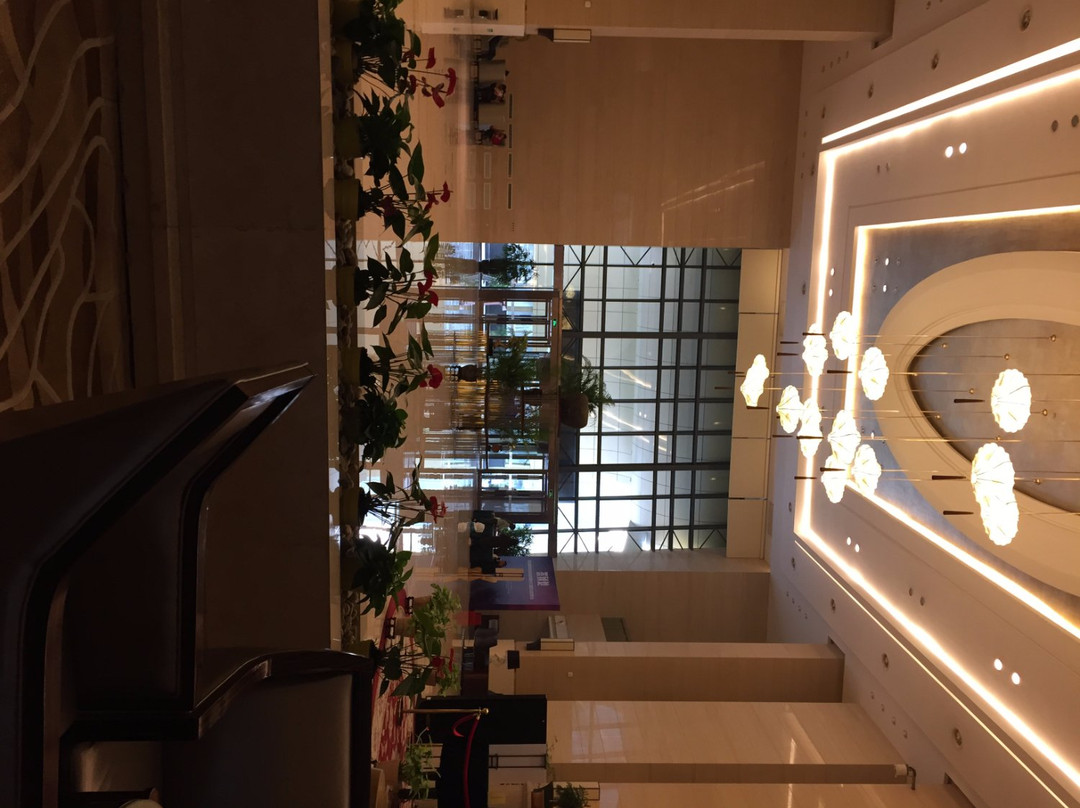 杭州白马湖建国饭店主图