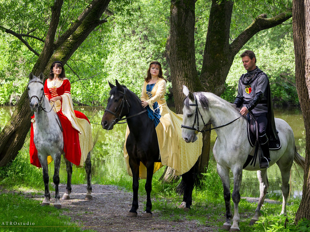 Horse Riding Club Angel景点图片