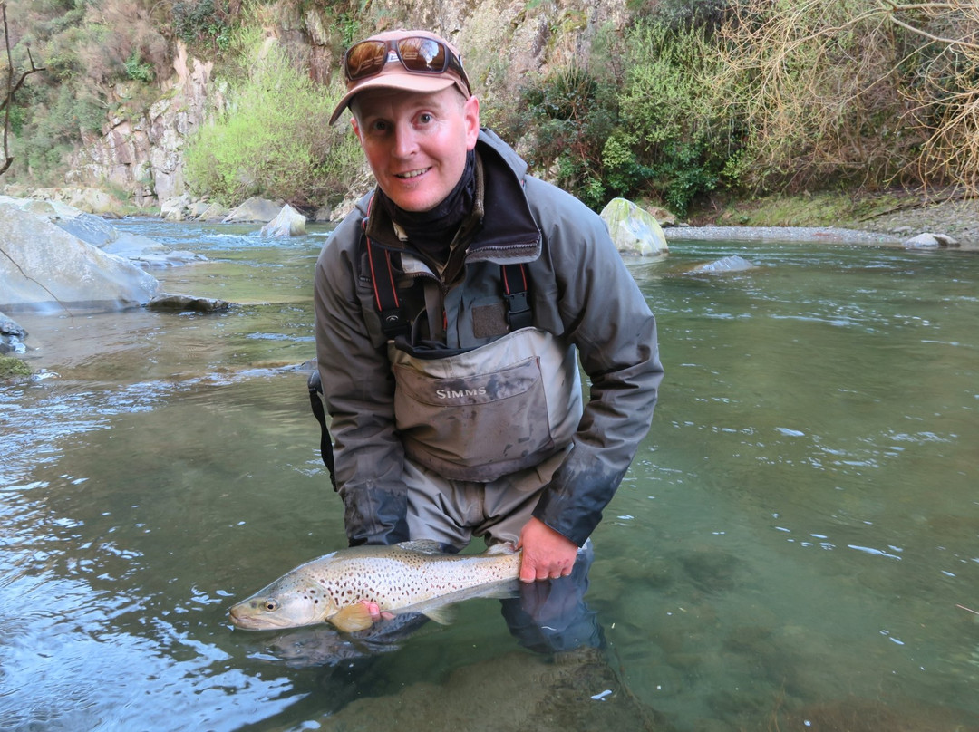 Braided Rivers Fishing Guides - Day Trips-基督城必去景点