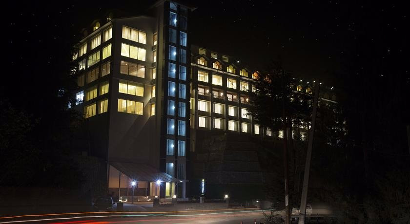 Kufri酒店住宿-The Mōcana Himalayas, Shimla