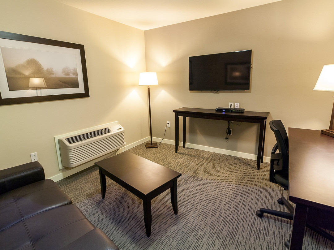 The Kanata Blairmore Hotel主图