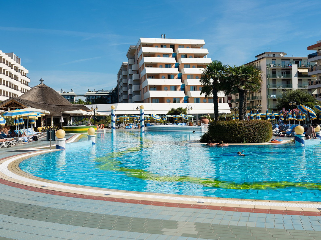 Holiday Aparthotel