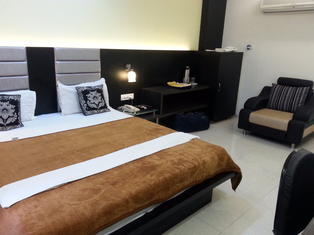 Hotel Sarvottam主图