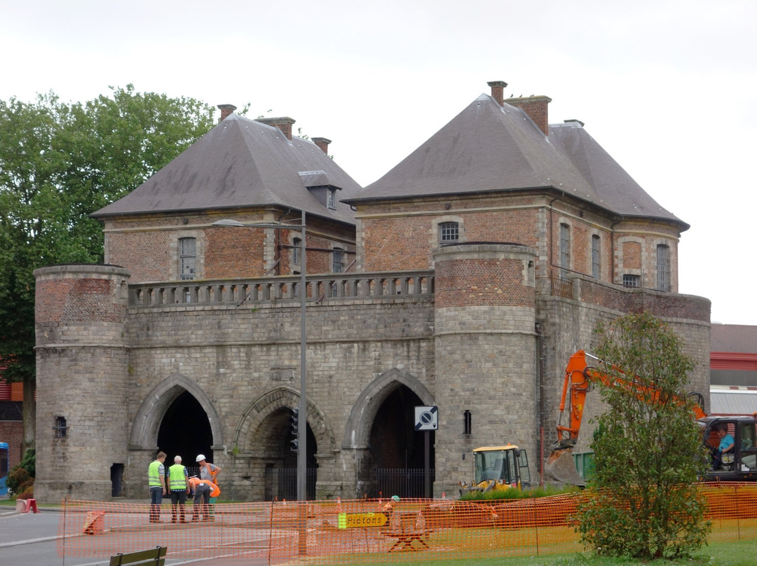 Porte de Valenciennes-杜埃必去景点