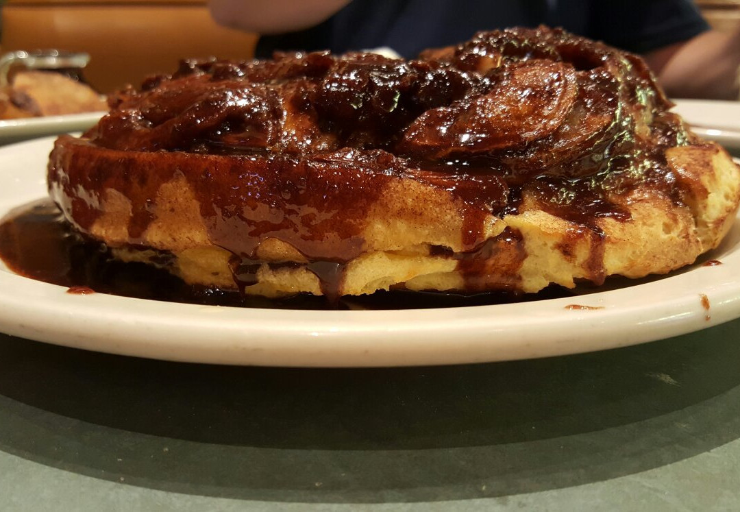 黄金谷餐馆和美食-Good Day Cafe