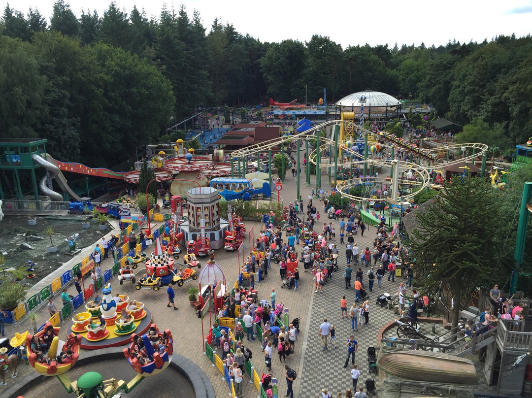 kinderpretpark Julianatoren景点图片