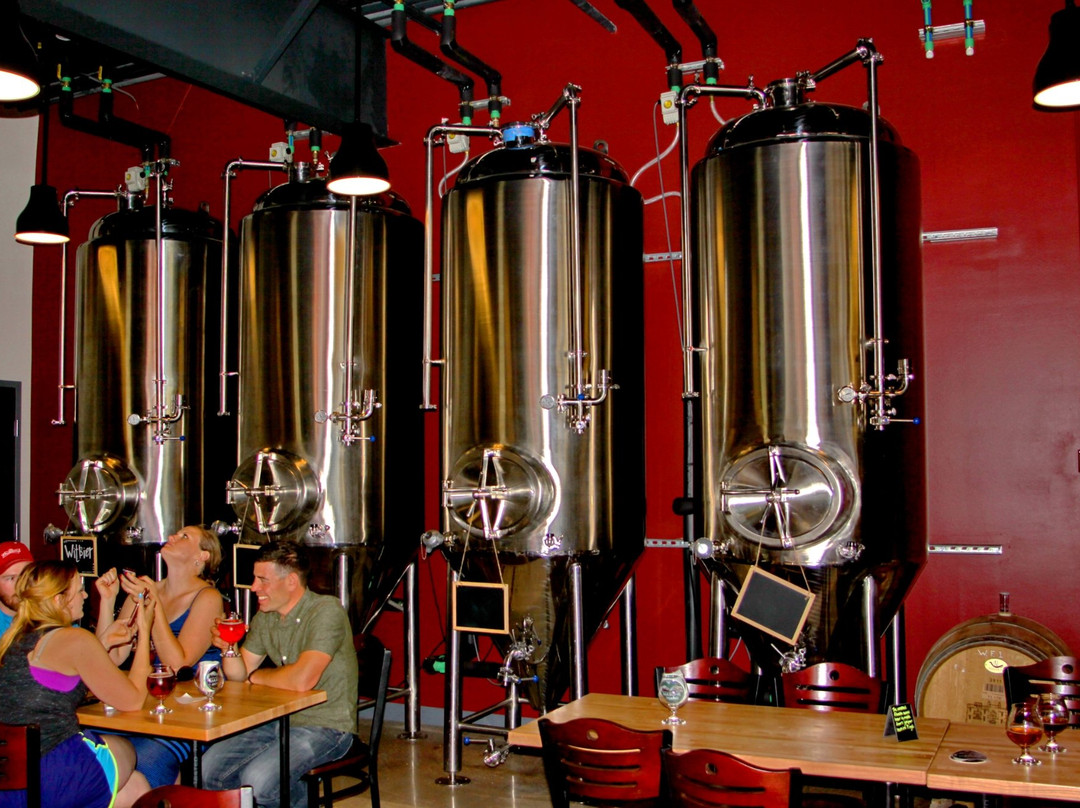 Maxline Brewing-科林斯堡必去景点