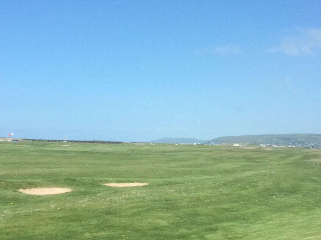 Borth and Ynyslas Golf Club景点图片