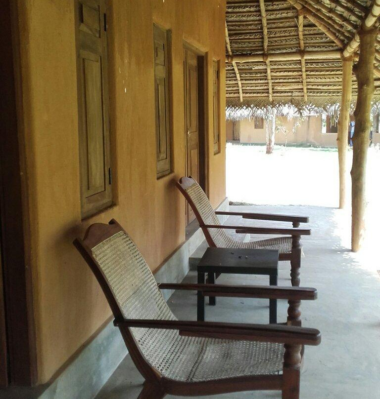 绿色艾尤维迪克度假村主图