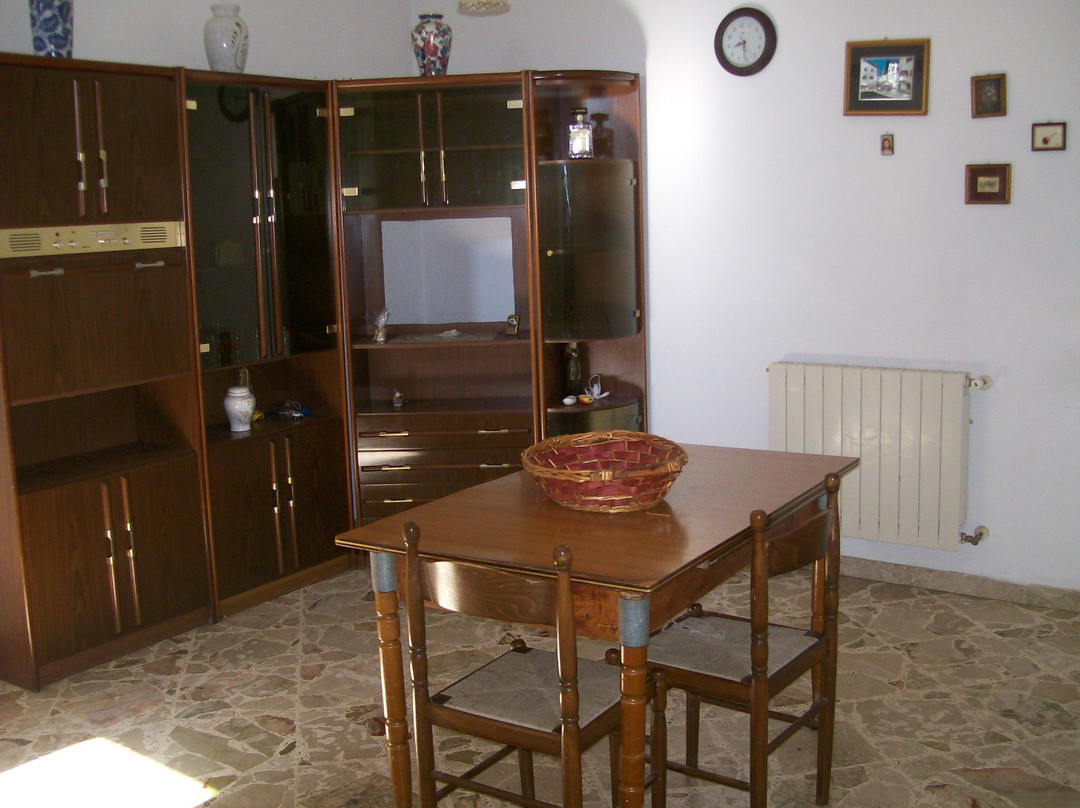 Adamo