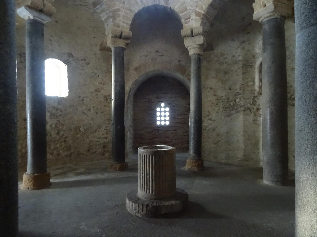 Santa Severina旅游景点-Battistero