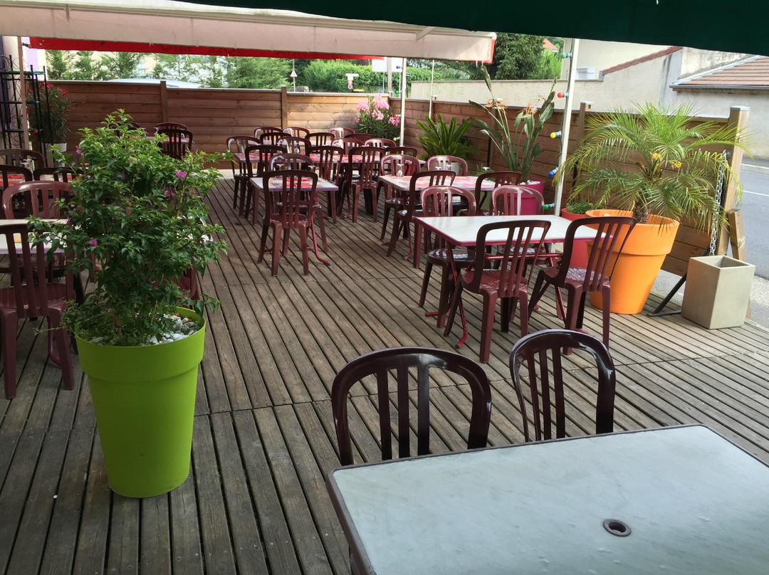 Saint-Genest-Lerpt餐馆和美食-Sole Mio Chez Anto