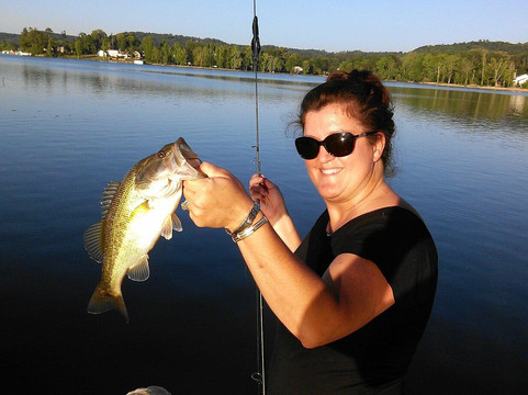 Mountain Lake Water Recreation-Guntersville必去景点