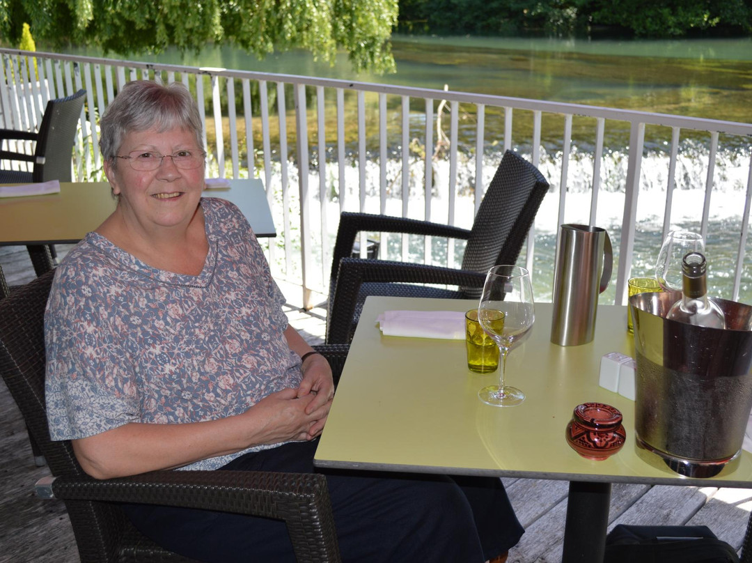 Hotel Restaurant Au Moulin Neuf主图