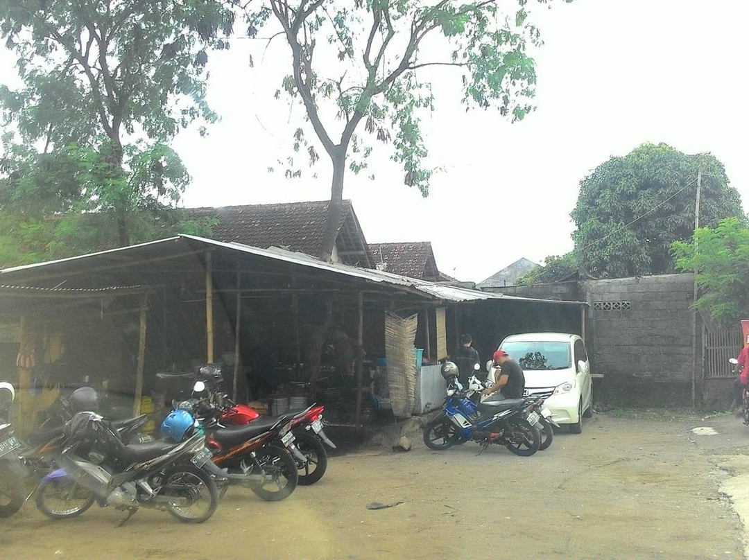 Penyetan Mas Kobis