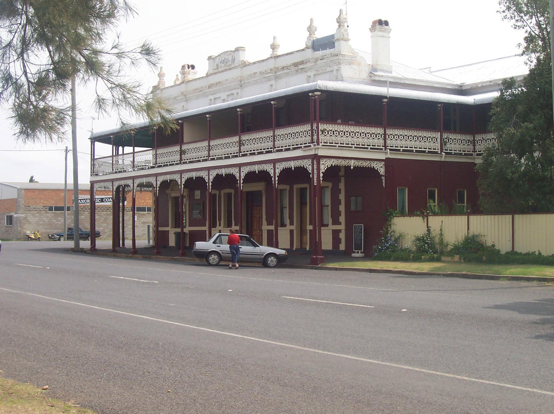 O'Mahony's Heritage Hotel