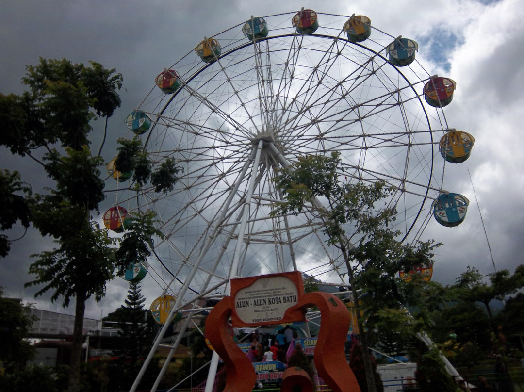 Batu City Square-巴图必去景点