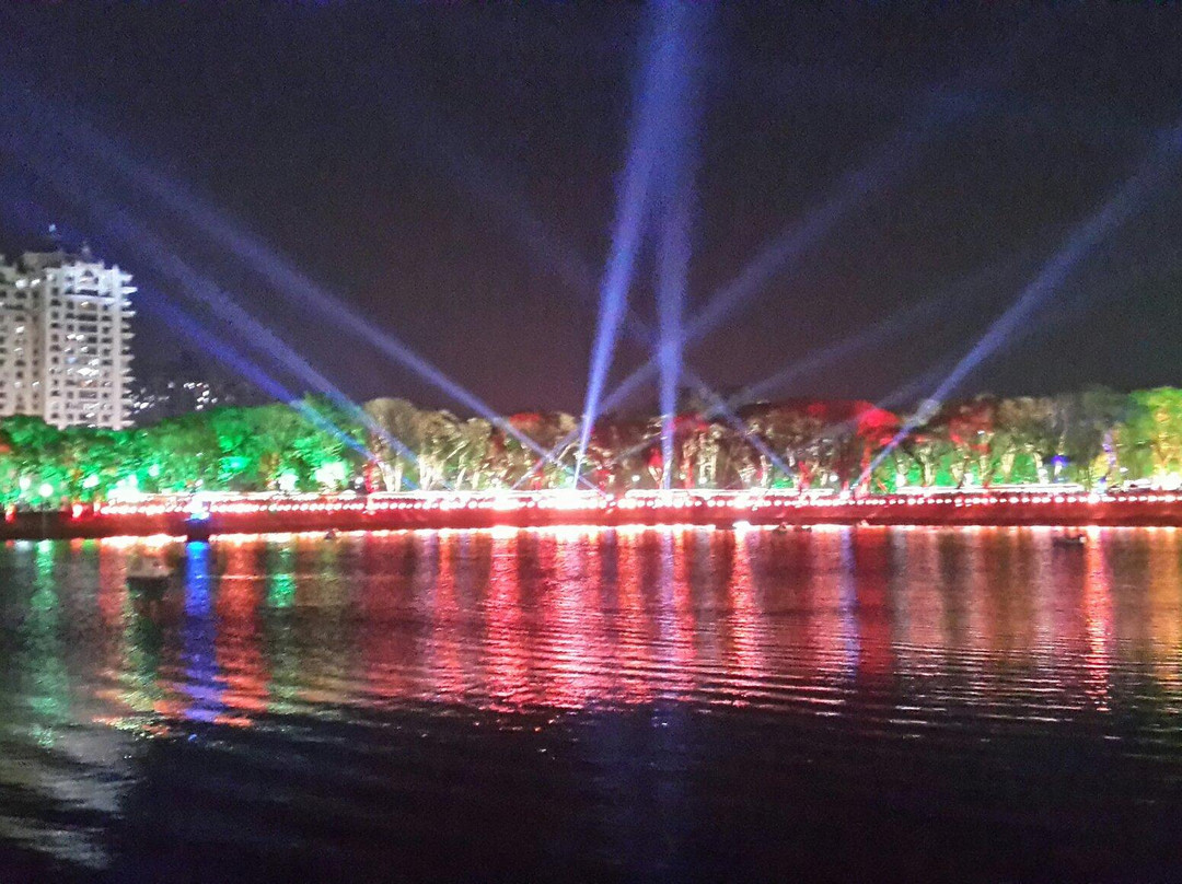 Upvan Lake景点图片
