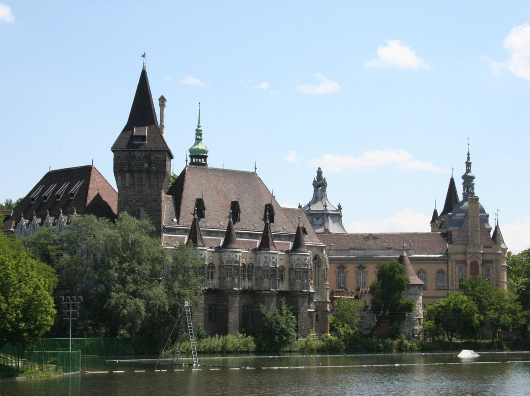 沃伊达奇城堡-布达佩斯必去景点