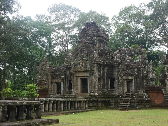 周萨神庙-暹粒必去景点