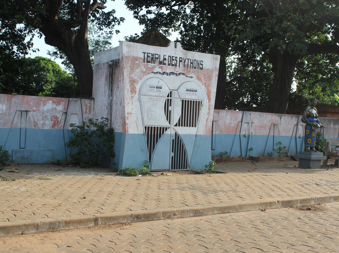 Temple des Pythons-Ouidah必去景点
