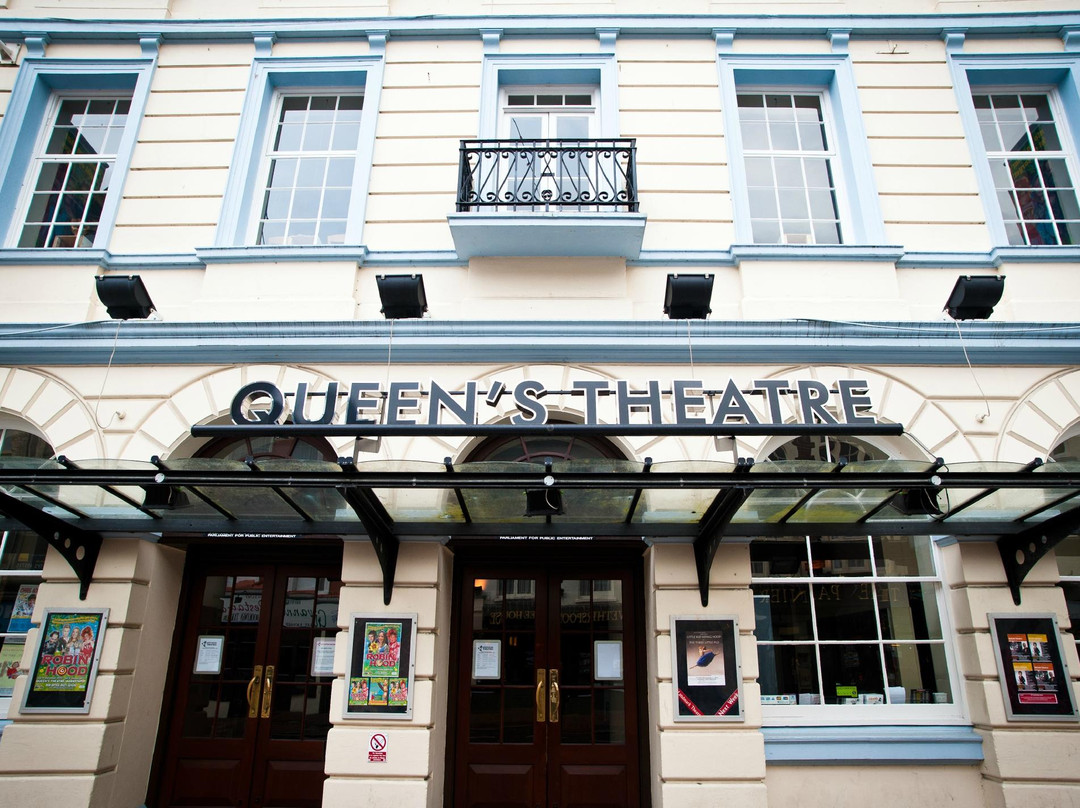 Queen's Theatre-巴恩斯特珀尔必去景点