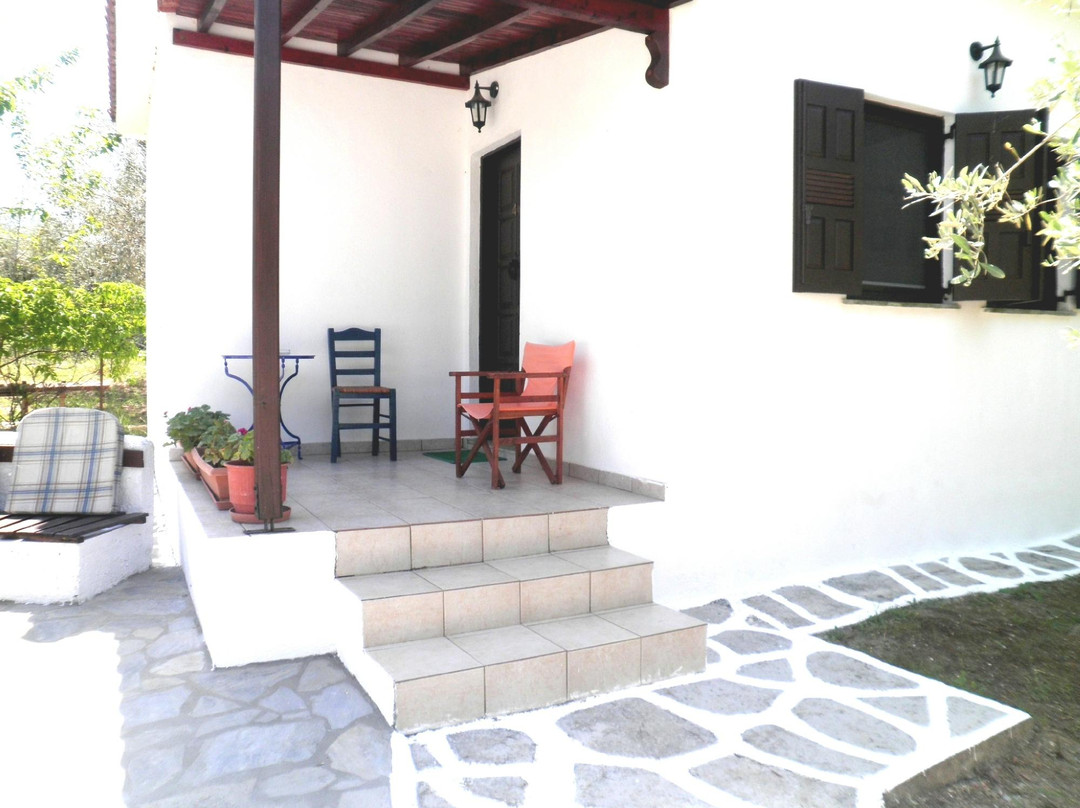 Trikeri Villas