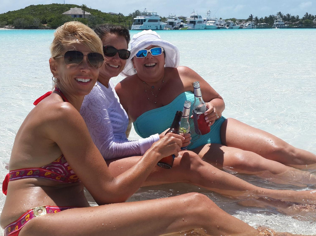 Exuma Water Tours - Four C’s Adventures景点图片
