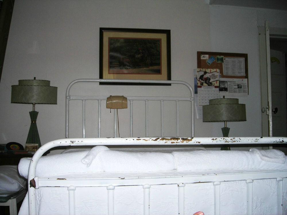 The Old Rooming House主图