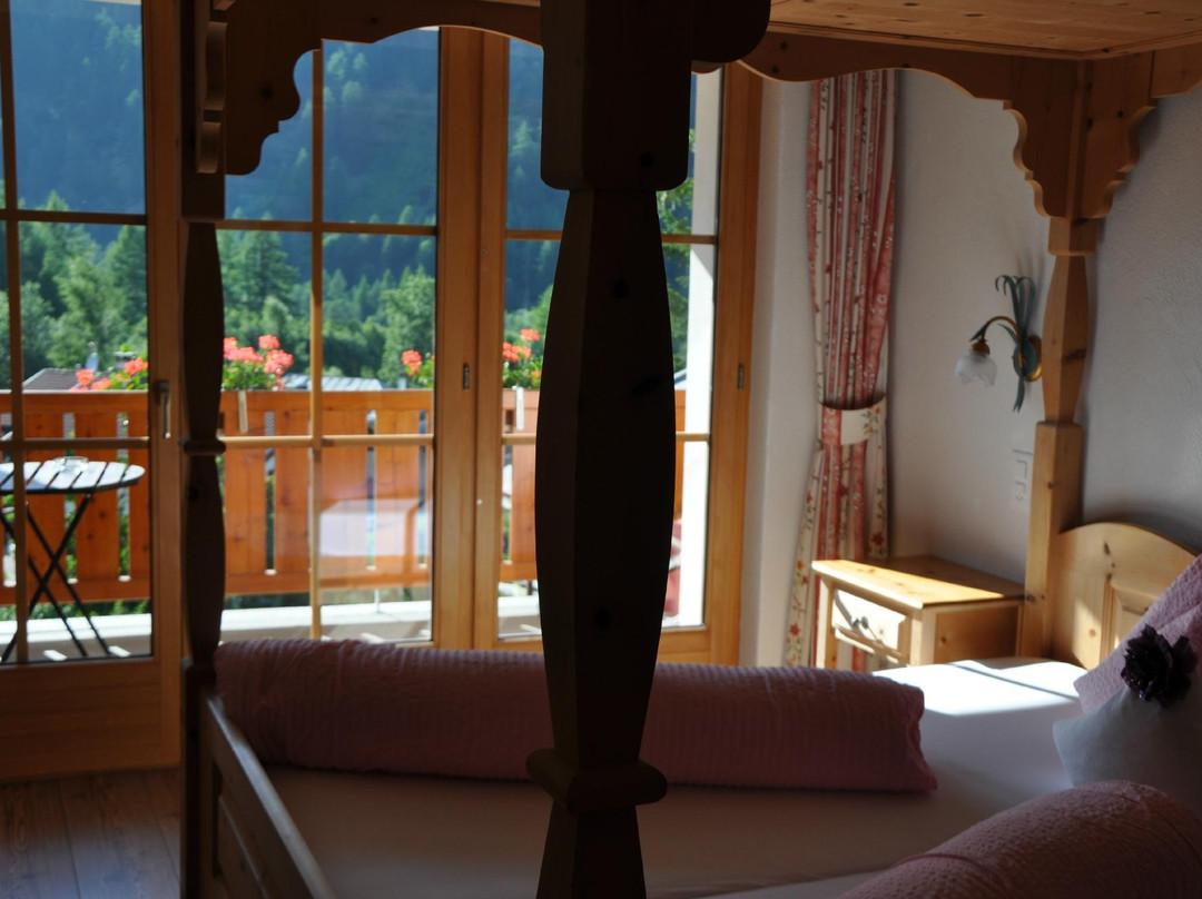 Mustair酒店住宿-Crusch Alba