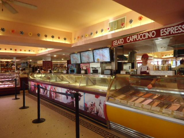 Port Jefferson餐馆和美食-The Port Jefferson Frigate