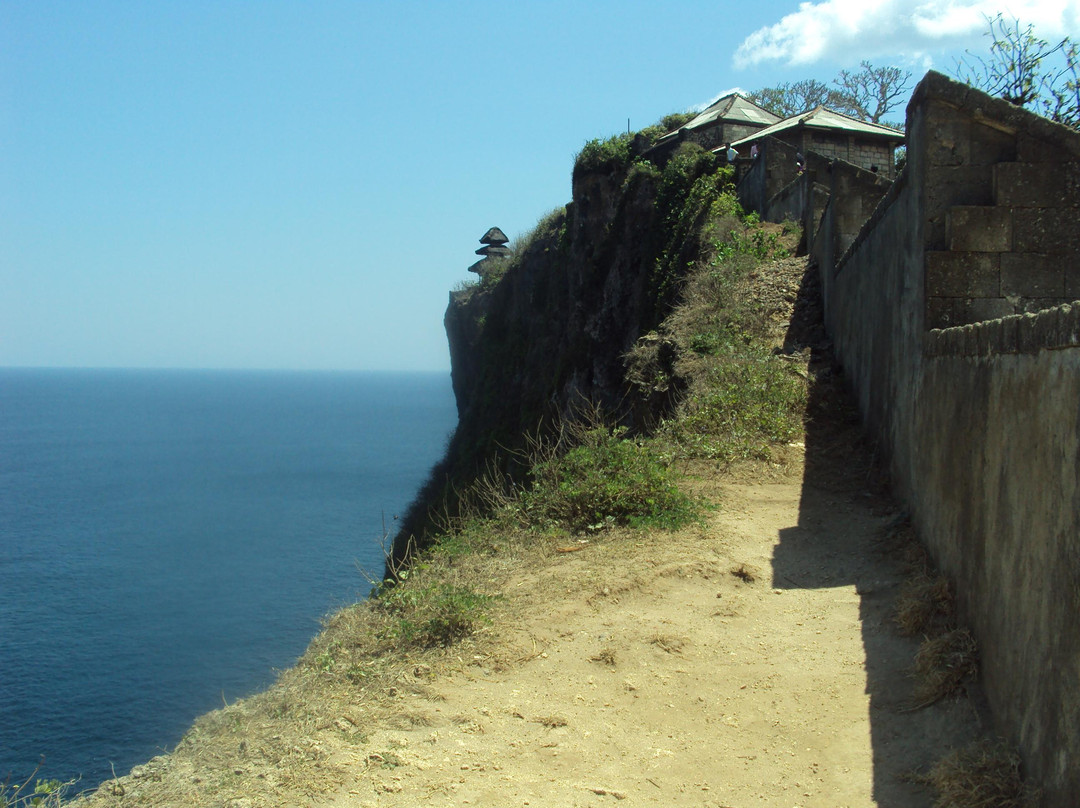 乌鲁瓦图庙-培卡图必去景点