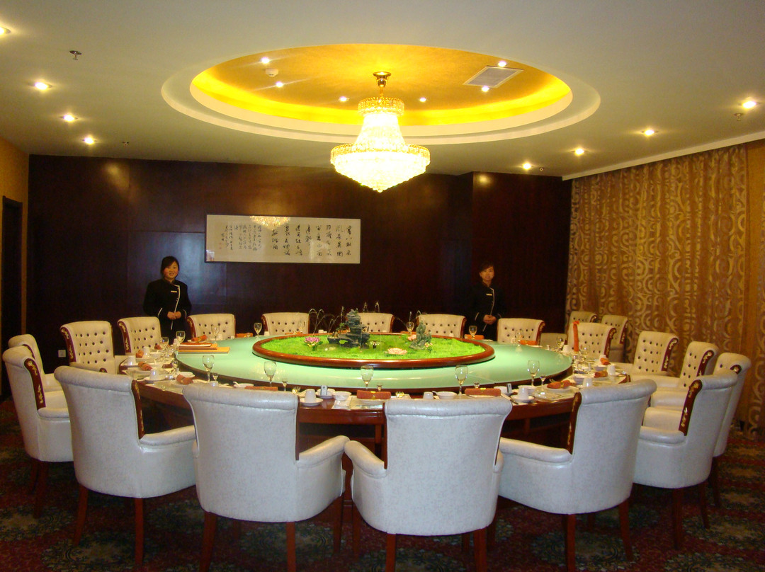 长泰国际大酒店主图