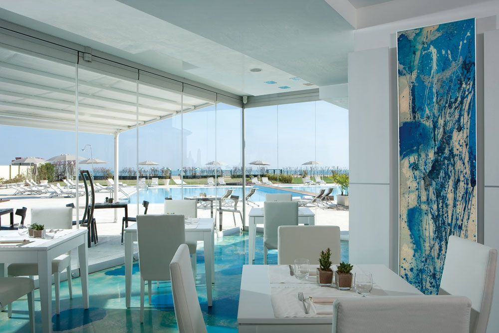 White Restaurant