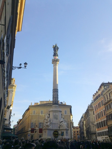 圣母纯洁之柱-罗马必去景点