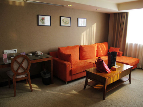 博顿美锦酒店主图