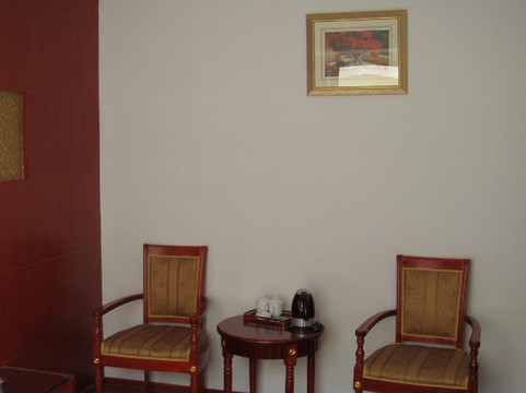 宜必思酒店(上海漕河泾虹漕路店)主图