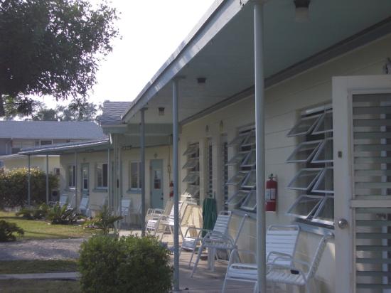 Pelican Post at Anna Maria Island Inn-泳池