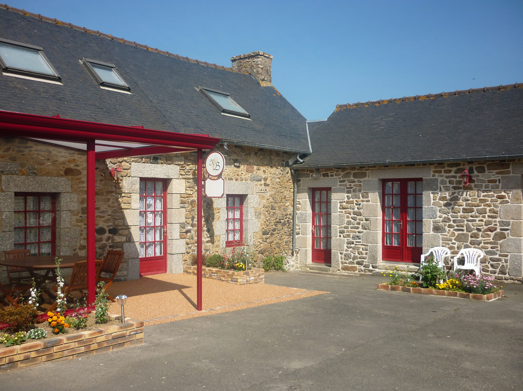 Relais de Beaucemaine主图